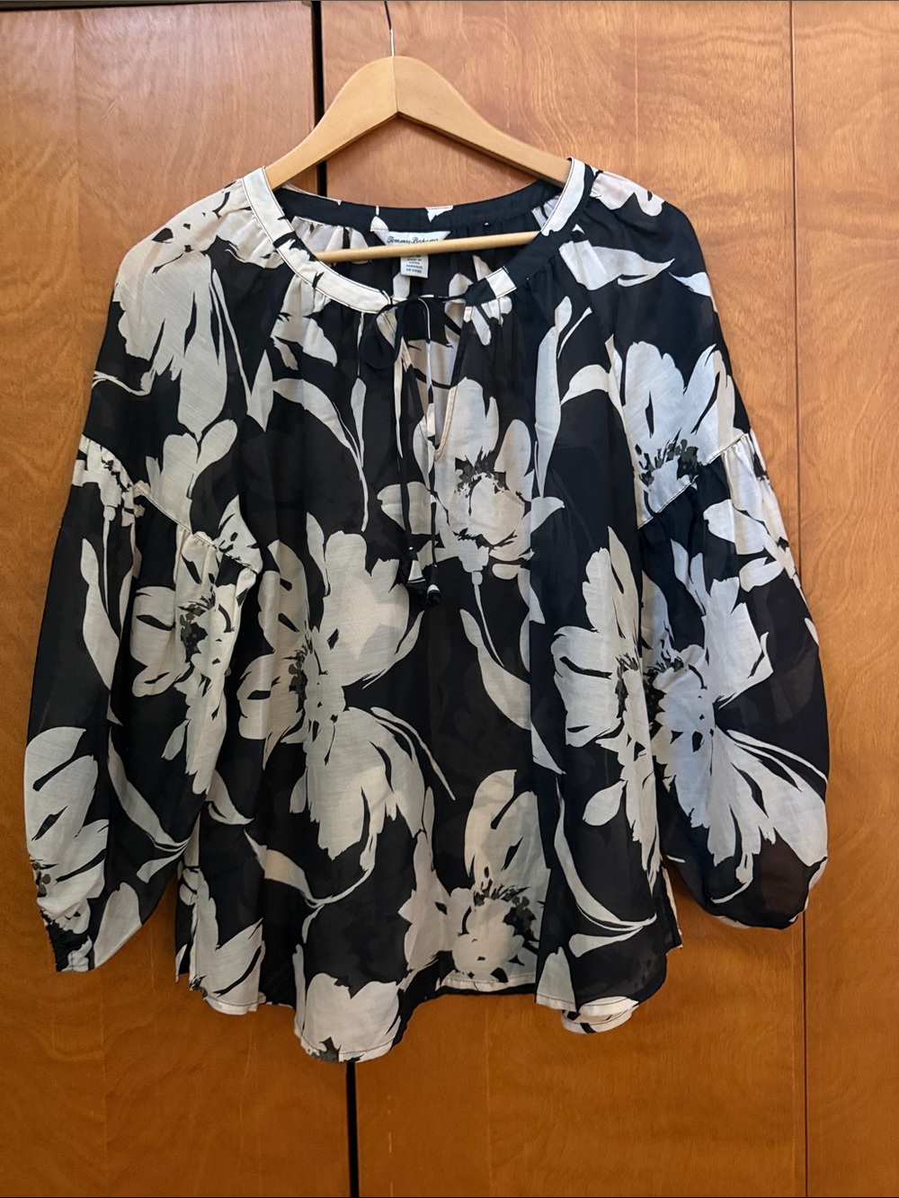 Tommy Bahamas Blouse